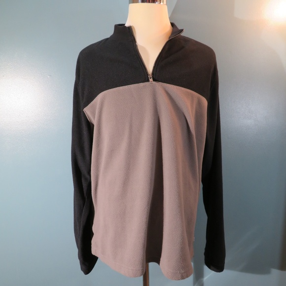 Levi's Other - Men's Levi's 1/4 zip fleece pull over